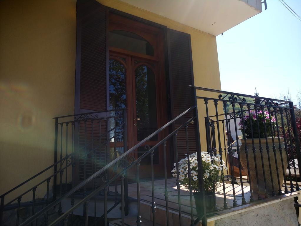 Villa Le Giare Ospitalita Diffusa Agerola Extérieur photo
