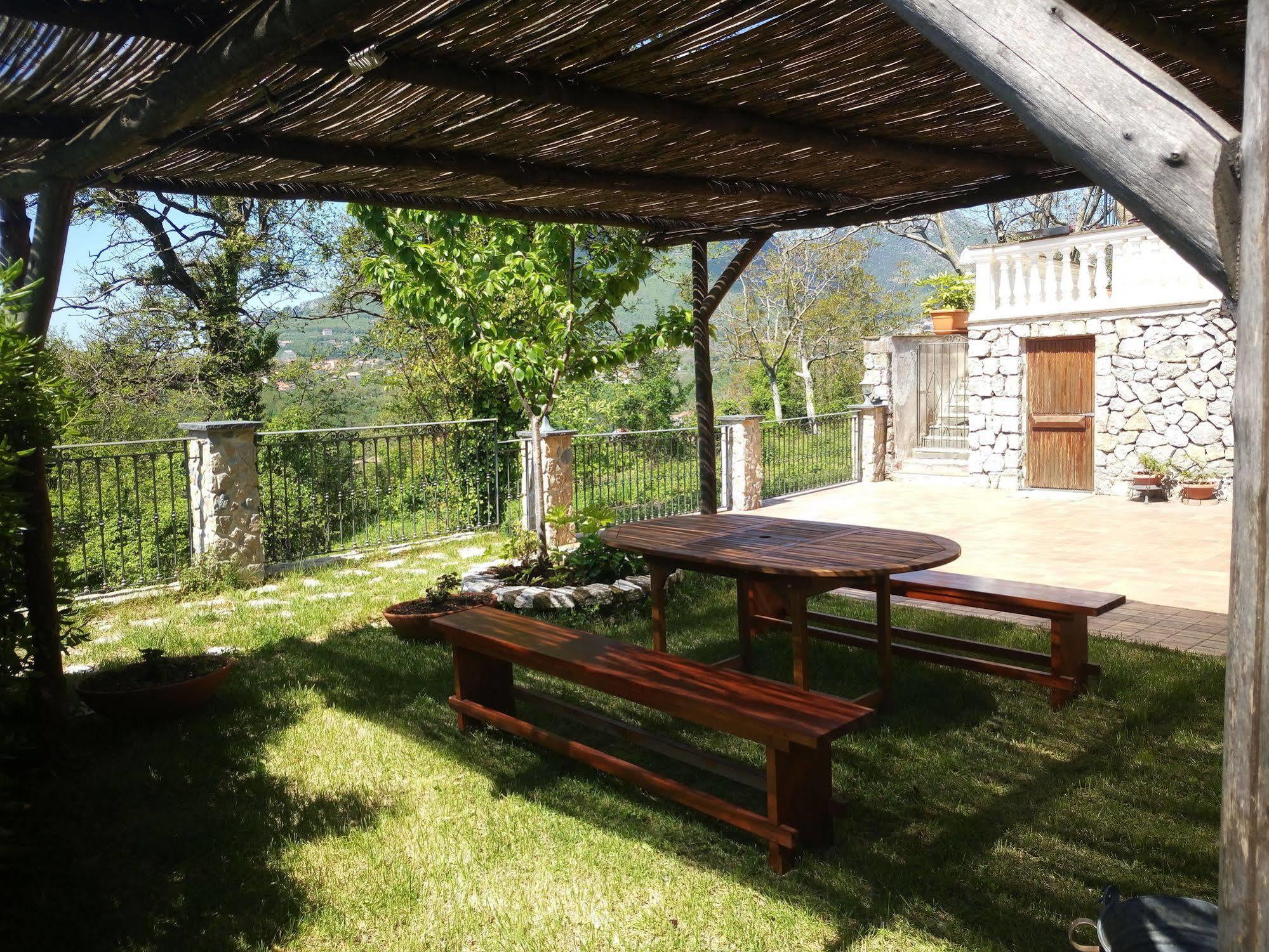 Villa Le Giare Ospitalita Diffusa Agerola Extérieur photo